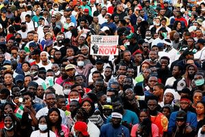 This is a thumbnail for the post In Nigerian protests, a generation poised to seize the moment